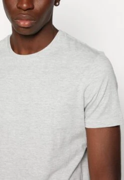 Pier OneUNISEX 5 Pack - T-shirt - Bas - Black /dark Blue/dark Green -Pier One Försäljning 02e7c78a7d0a493fb729f5f1bba05c43