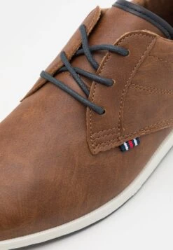Pier OneSportiga Snörskor - Cognac/white -Pier One Försäljning 0c2e6eb37336427d88e64335d52c7be6