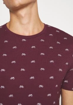 Pier OneT-shirt Med Print - Bordeaux 11 Pier OneT-shirt Med Print - Bordeaux -Pier One Försäljning 384b1fc702d14724996c7ab3ec8a7edd