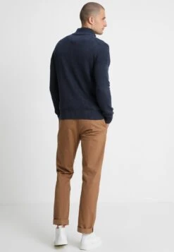 Pier OneStickad Tröja - Mottled Dark Blue -Pier One Försäljning 3e7d323979a84d0cb63000a8e893d083