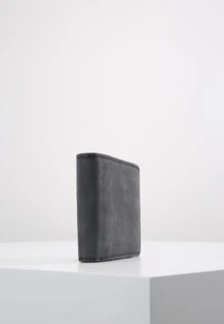 Pier OneLEATHER - Plånbok - Black -Pier One Försäljning 40b39582b9b84c498afeb1dc292ebce5