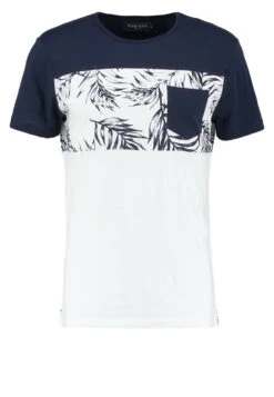Pier OneT-shirt Med Print - Navy/white 11 Pier OneT-shirt Med Print - Navy/white -Pier One Försäljning 47b4ab3d2c9640d7935fd8f2a2962d5a