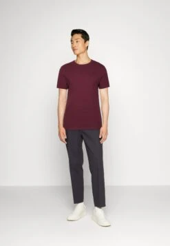 Pier OneT-shirt - Bas - Dark Blue/pink/off-white