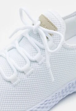 Pier OneSneakers - White 13 Pier OneSneakers - White -Pier One Försäljning 4c68a9d17c8d4e5286ac74f45d548780