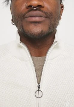 Pier OneKofta - Off White -Pier One Försäljning 4ec364bc28aa4ee59f70e4c7a176fe21