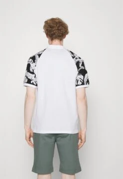 Pier OnePiké - White -Pier One Försäljning 7ee23c204ca34e1689e94b57f7bf4701