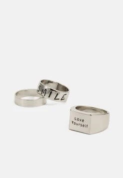 Pier One3 PACK - Ringar - Silver-coloured -Pier One Försäljning 870475945faf437a8ff19ef8939b6e9d
