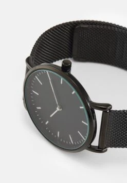 Pier OneKlocka - Black 9 Pier OneKlocka - Black -Pier One Försäljning 8b2340ff73dc4a1f9b8ac484f23348a2