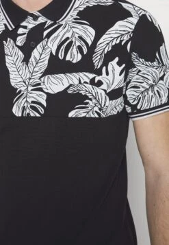 Pier OneYOKE MONO - Piké - Black/white 11 Pier OneYOKE MONO - Piké - Black/white -Pier One Försäljning 9a8d9cca97be4b81a142d25df7f7f6c2