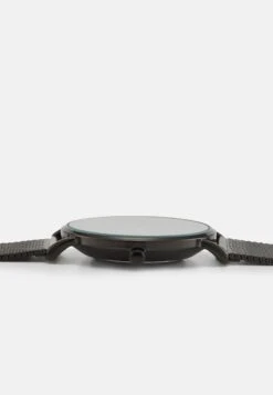 Pier OneKlocka - Black 8 Pier OneKlocka - Black -Pier One Försäljning 9fdfe7e502134eb096287babdffec2cc