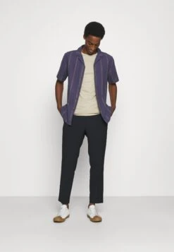 Pier OneT-shirt - Bas - White/dark Grey/black