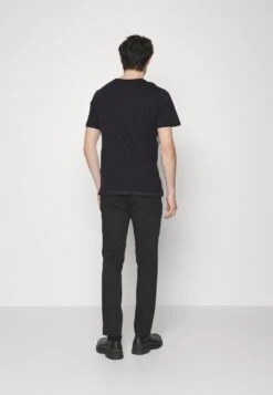 Pier OneT-shirt Med Print - Black -Pier One Försäljning a279231ff169482c85317e675105ef98