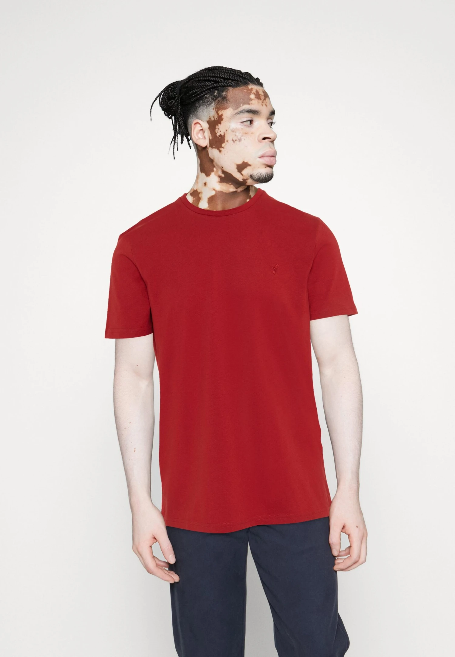 Pier One5 PACK - T-shirt - Bas - Dark Blue/white/red 7 Pier One5 PACK - T-shirt - Bas - Dark Blue/white/red - Bild 5