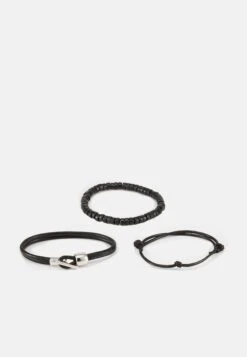 Pier OneSET - Klocka - Black -Pier One Försäljning b0f469a7519f433387fdcd22fdfd31fe