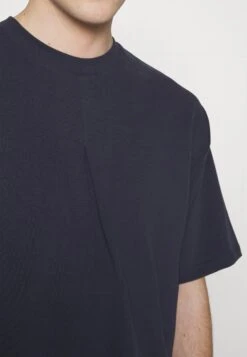 Pier OneT-shirt - Bas - Dark Blue 15 Pier OneT-shirt - Bas - Dark Blue -Pier One Försäljning b57dee7b384348ea8de68fc60805a42e