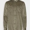 Pier OneCORDUROY OVERSHIRT - Skjorta - Khaki -Pier One Försäljning c1328894408d43f0ba0d5179b0ddb4ec