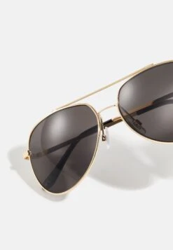 Pier OneSolglasögon - Black 9 Pier OneSolglasögon - Black -Pier One Försäljning c7ac72f2380d43a0a42e4b731ea07424