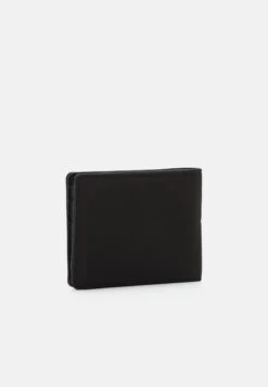 Pier OnePlånbok - Black 7 Pier OnePlånbok - Black -Pier One Försäljning c92fa8f0fc304f9990996b9f6f2d536a