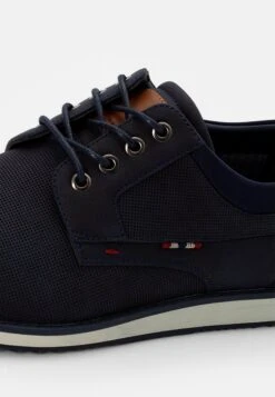 Pier OneSportiga Snörskor - Dark Blue -Pier One Försäljning d8614684da394b08b7e5dd09cd9a58dd