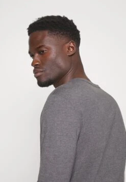 Pier OneLångärmad Tröja - Dark Grey Melange -Pier One Försäljning dca7c9e513d947e8b4fb652aa8572f1f