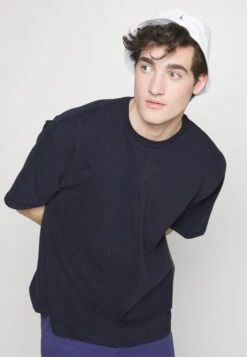 Pier OneT-shirt - Bas - Dark Blue 12 Pier OneT-shirt - Bas - Dark Blue -Pier One Försäljning e58d92e476be459db48af8d26f4d2482