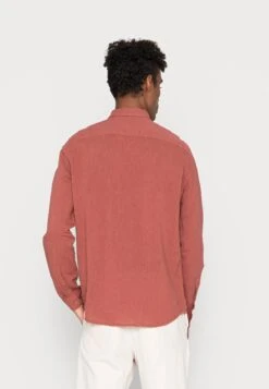 Pier OneSkjorta - Cognac -Pier One Försäljning e5f32f4175564023b7728f0be51ca3e0