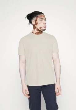 Pier One7 PACK - T-shirt - Bas - White/yellow/lilac -Pier One Försäljning e68ad65920fd4f69b53ce8f7897ba836