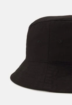 Pier OneUNISEX 2 PACK - Hatt - Black/white 7 Pier OneUNISEX 2 PACK - Hatt - Black/white -Pier One Försäljning e785b0dd09184633bc13af9666f605b9
