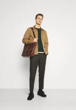 Pier One Försäljning -Pier One Försäljning eb84a8f377ec474ab86e9d50a09dfb61